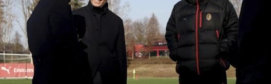 开云官方网站-跟队记者：卡尔迪纳莱在米兰内洛和全队都进行了会面