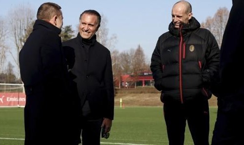 开云官方网站-跟队记者：卡尔迪纳莱在米兰内洛和全队都进行了会面