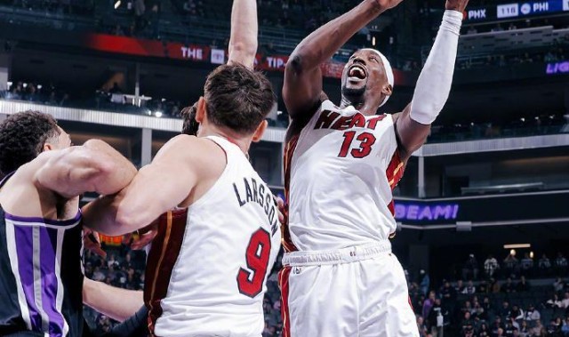 开云官方网站-威少22+7国王无缘17分逆转6人上双热火 热巴25+7+5德罗赞23分